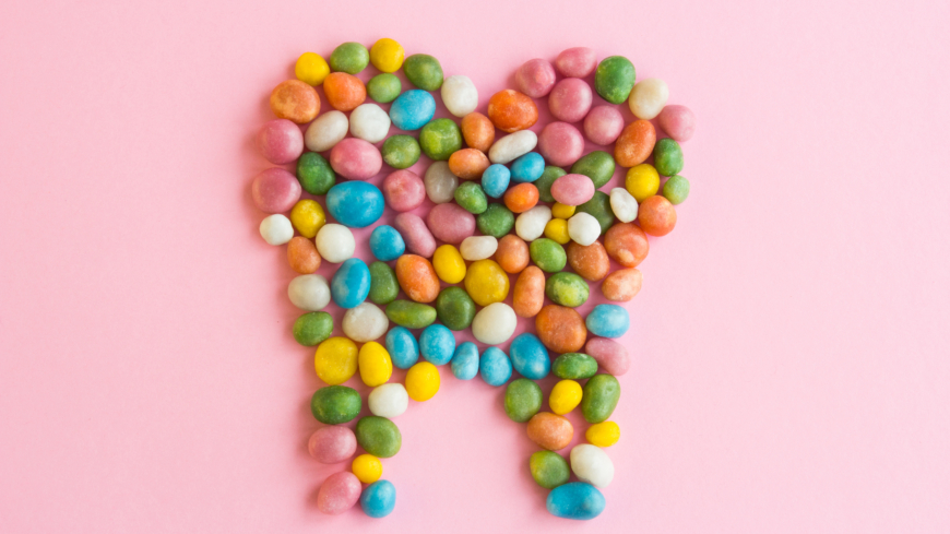 Analysera vid vilka tillfällen sockerbehovet uppstår och hur mycket socker du får i dig samt hur det påverkar måendet.  Foto: Shutterstock